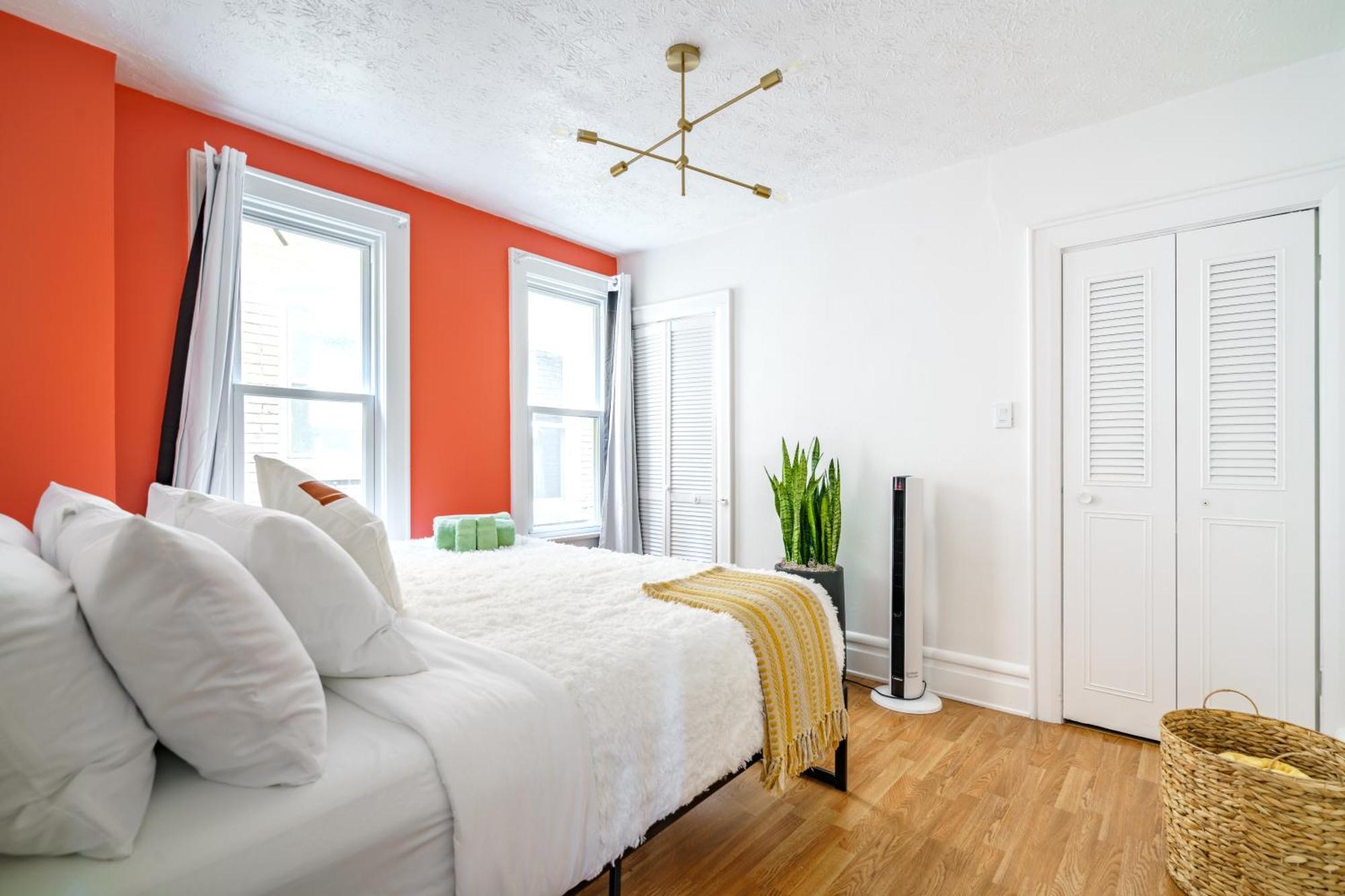 Prime Location Rated Clean Parking Free Columbus